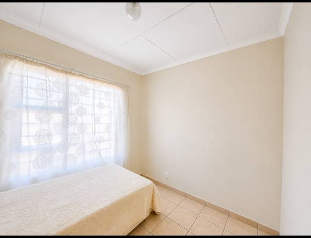3 BEDROOM HOUSE FOR SALE IN VANDERBIJLPARK CE 4